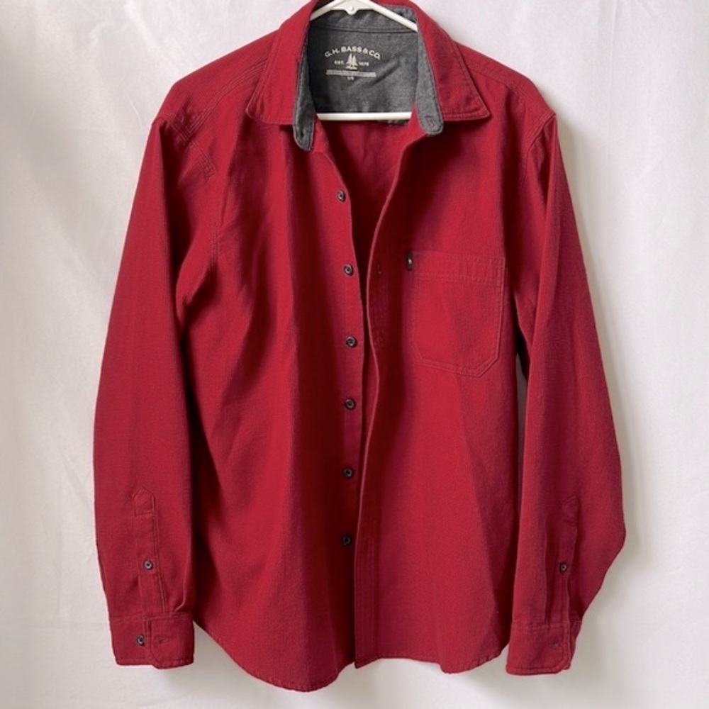 G.H. Bass & Co Red Long Sleeve Button Down Shirt Size L